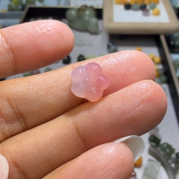 未镶嵌和田玉珠宝半成品