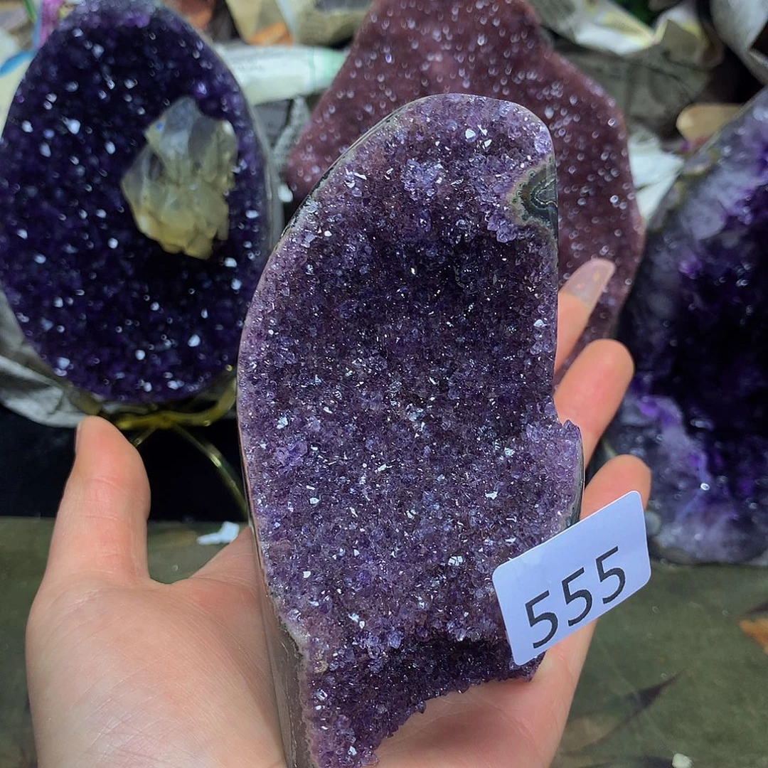 紫晶大型摆件（非配饰）未镶嵌