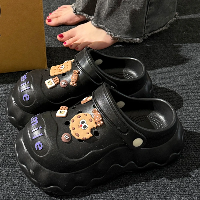 黑色洞洞鞋女款2025新款夏季外穿防滑防臭凉鞋沙滩包头eva半拖鞋