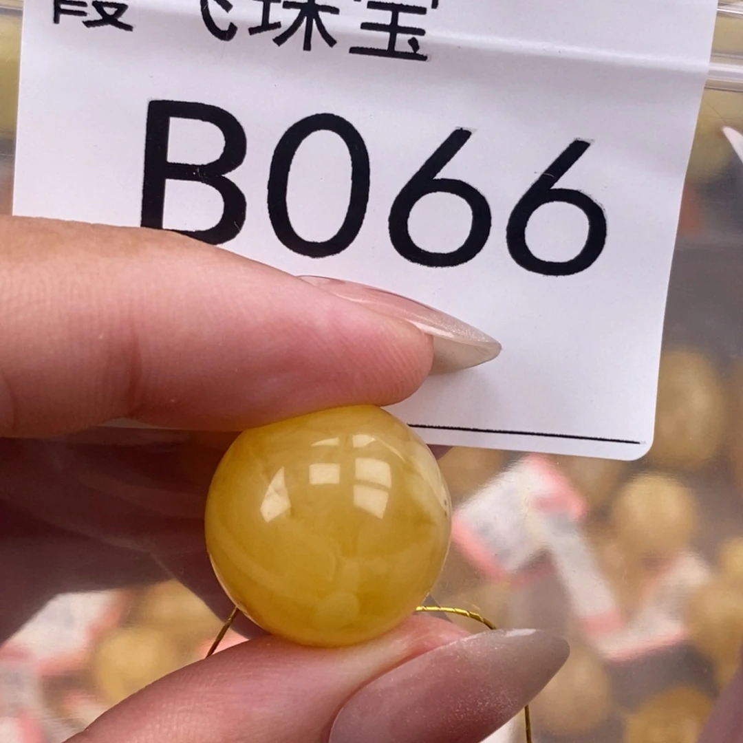 琥珀未镶嵌珠宝奇石18