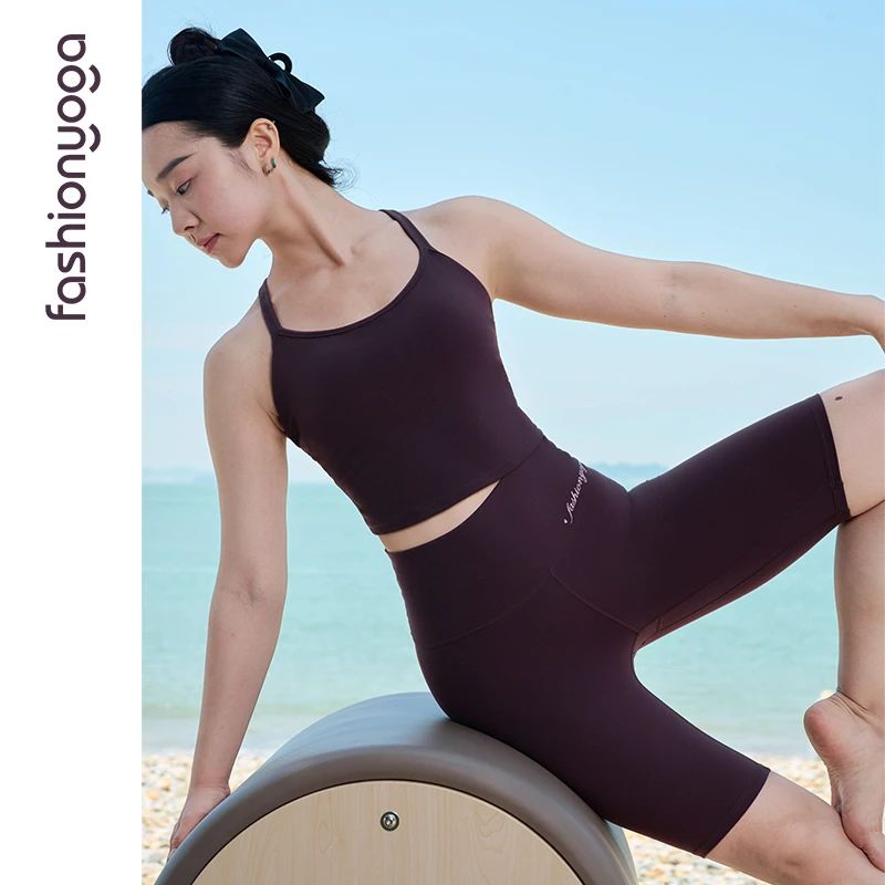 凡圣【达人】瑜伽运动透气优雅圆领交叉美背一体杯裸塑背心FC14226