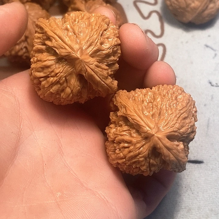 吊坠桃核全品南疆44