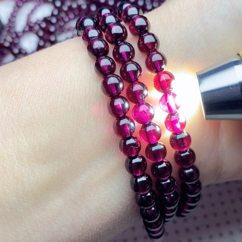 【闪购商品】石榴石手链未镶嵌5.5紫牙乌