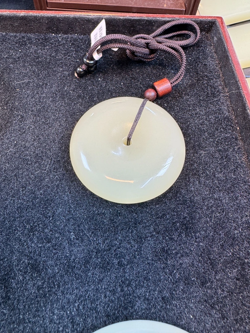 {新粉专属 限购一单}和田玉50平安扣