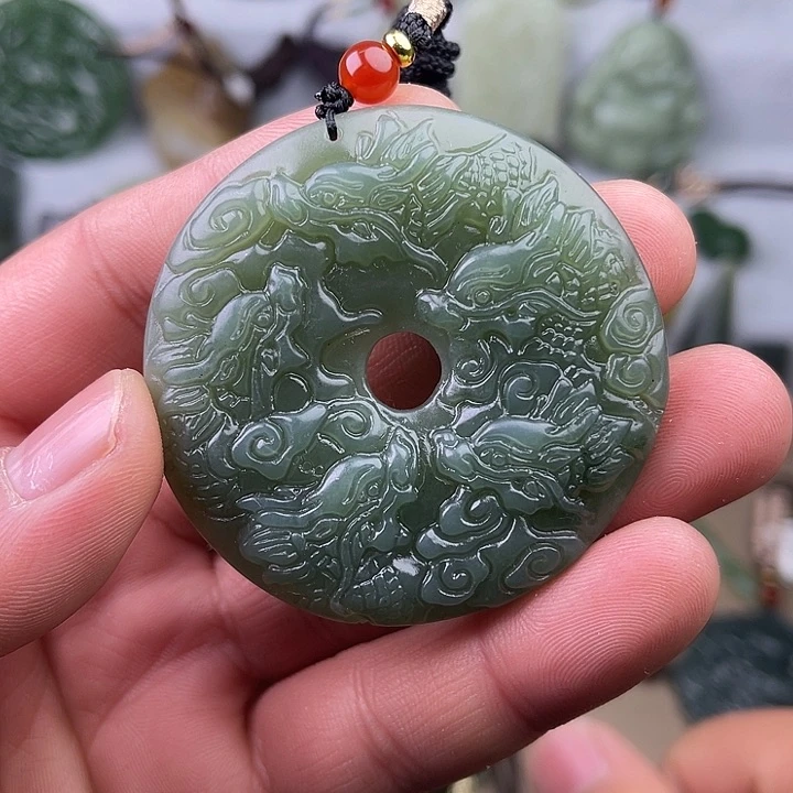 和田玉吊坠(不含链)未镶嵌