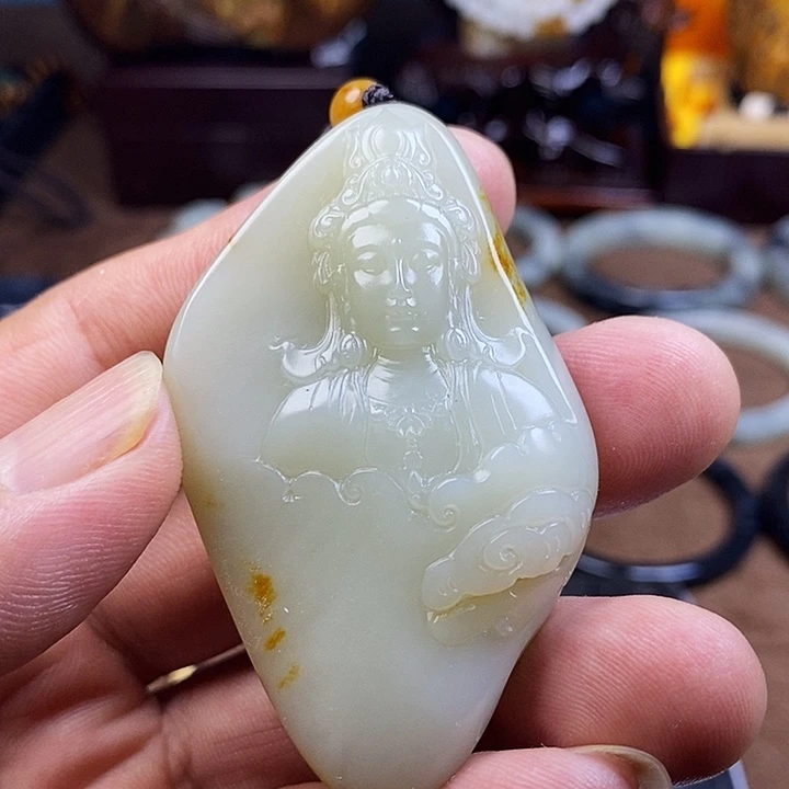 和田玉（子料）未镶嵌挂件