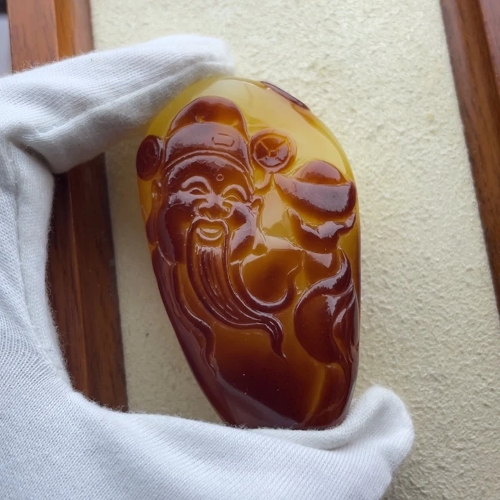 琥珀未镶嵌颈饰天然琥珀蜜蜡