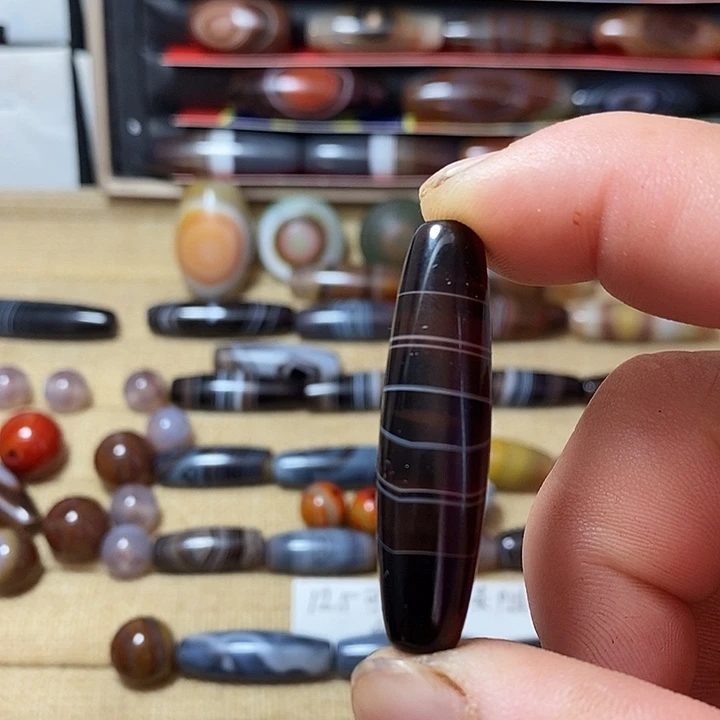 玛瑙/玉髓合金颈饰