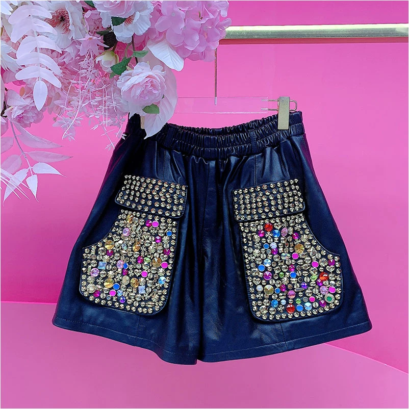 A4360欧美设计师2025冬季新款重工彩色钉钻刺绣铆钉阔腿短裤
