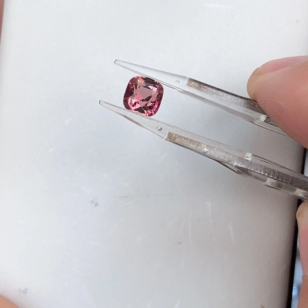 蓝宝石裸石天然天然