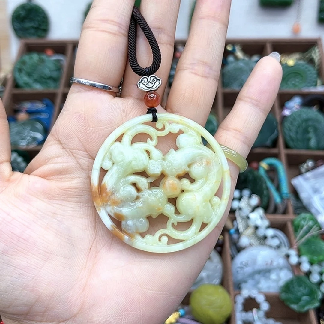 【闪购商品】蛇纹石玉未镶嵌颈饰