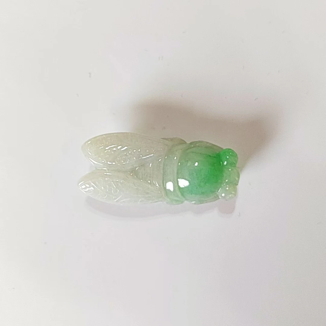 天然缅甸翡翠金蝉裸件