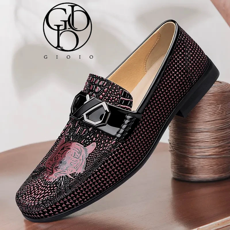 男士休闲皮鞋2025新款高端时尚皮鞋软底透气百搭潮流韩版套脚皮鞋