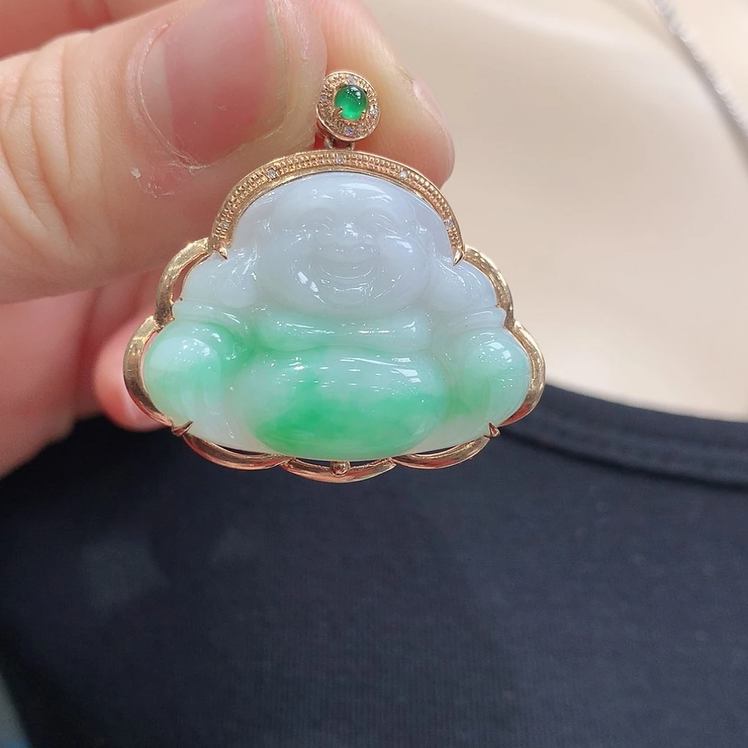 翡翠颈饰18K金镶嵌佛公