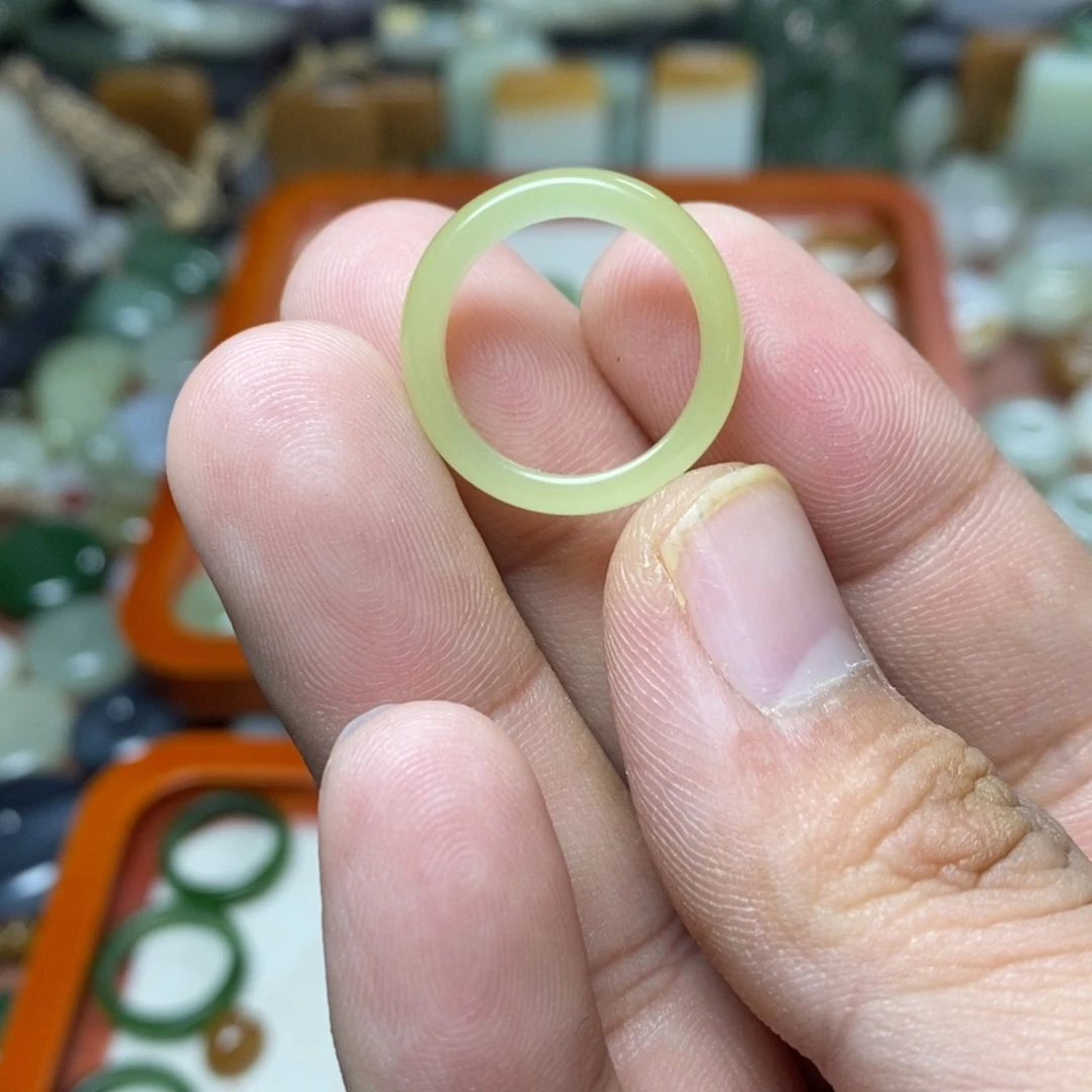 和田玉吊坠(不含链)未镶嵌智*