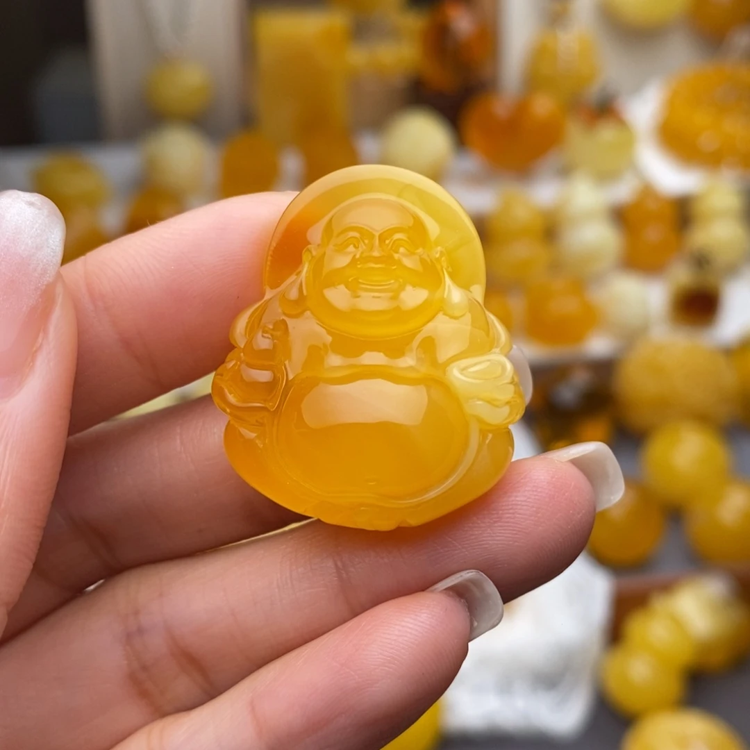 蜜蜡未镶嵌颈饰佛公