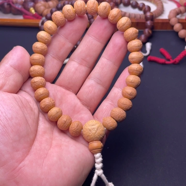 凤眼菩提吊坠凤眼