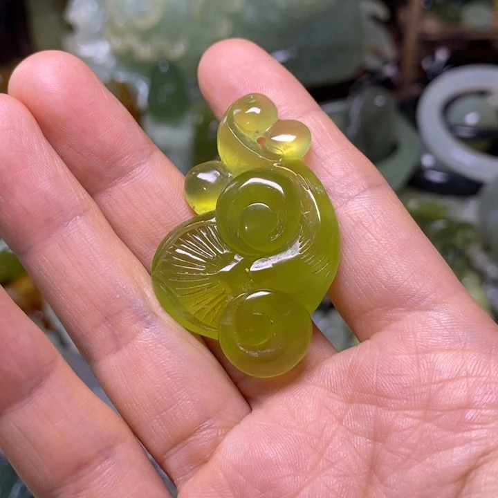 岫玉未镶嵌岫玉颈饰