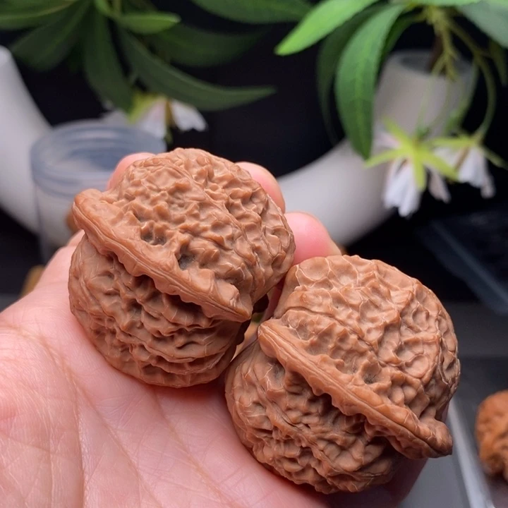 文玩核桃把件金麒麟44