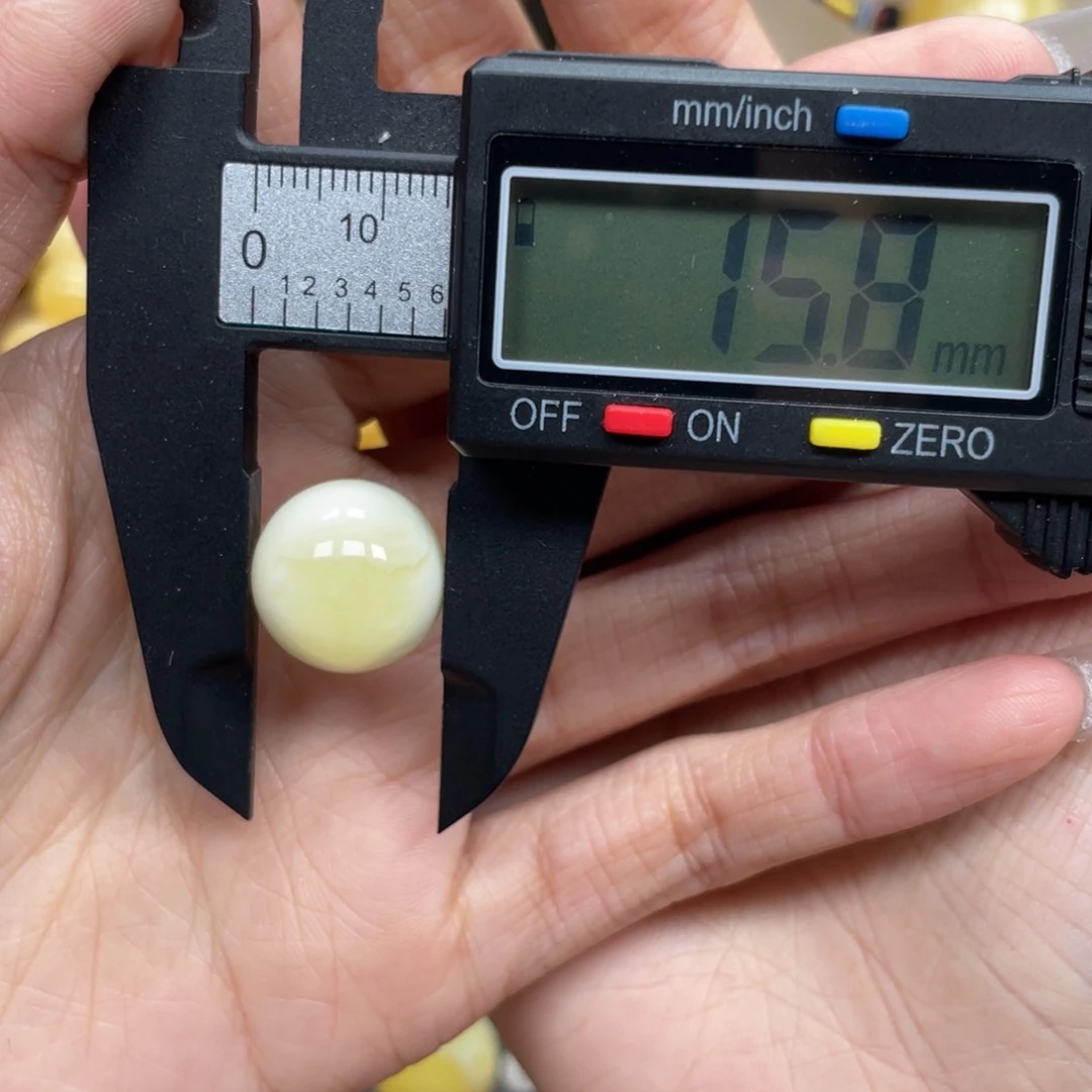 琥珀珠宝奇石未镶嵌D***善