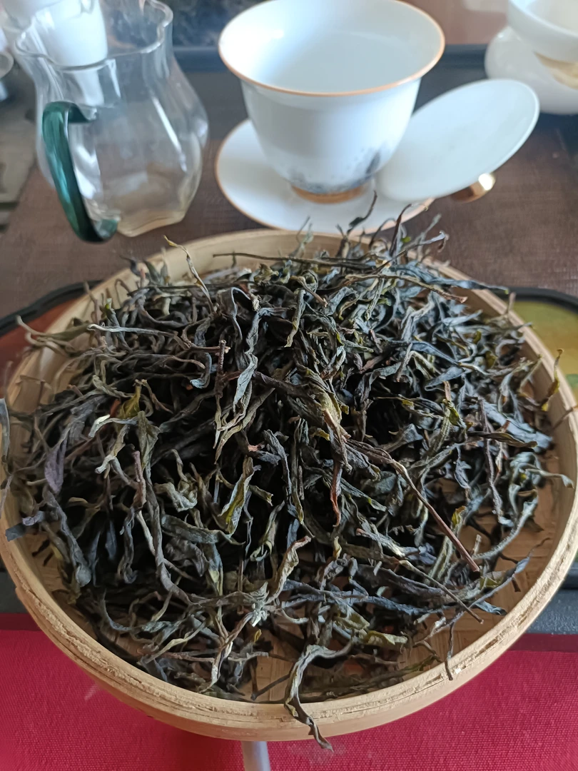 2025年 古树混采（300年左右）生茶 散茶