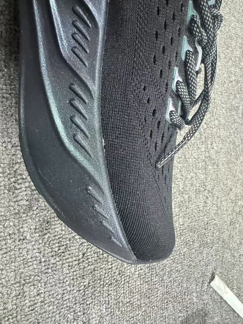 布家专业马拉松跑鞋甘系列超临界中底  777