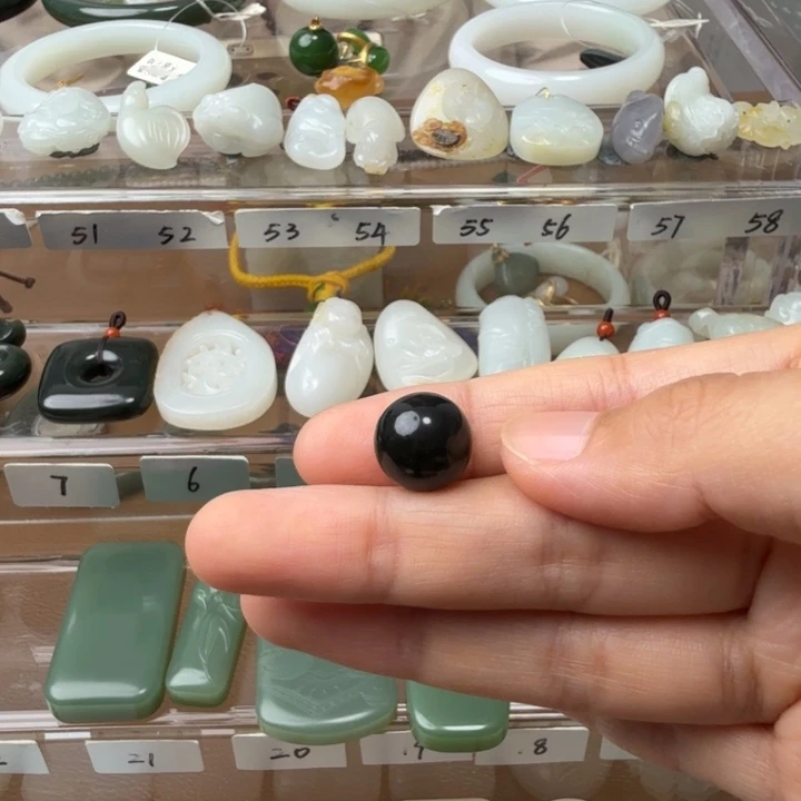 和田玉未镶嵌颈饰墨青羊脂玉天花板12mm圆珠