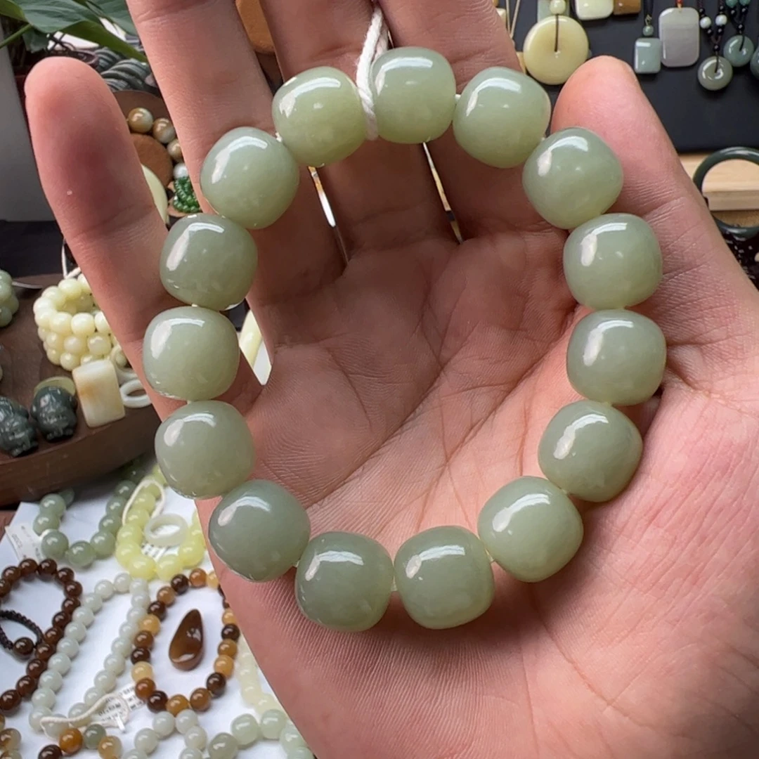 未镶嵌手链和田玉卡14且末高清白