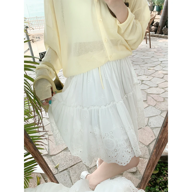 A美洋MEIYANG 铃兰半裙 【欧若风】抽褶木耳边绣花减龄小白裙-周五