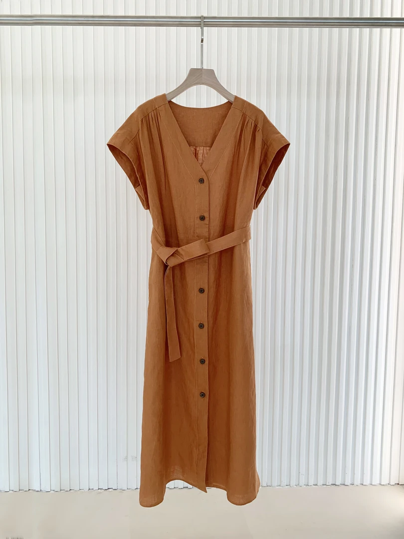 G1379 亚麻平纹V领长款连衣裙