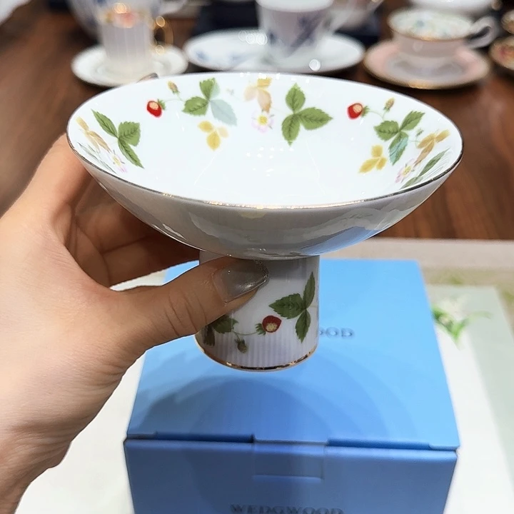瓷片杯子杯子杯杯子杯子水杯