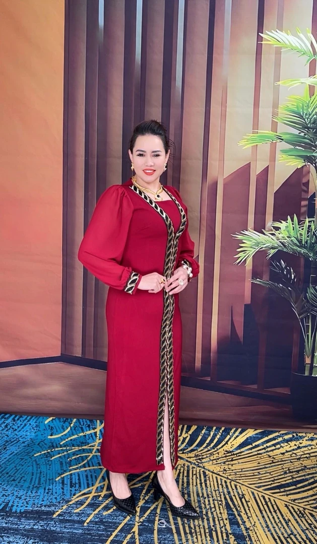 2025新款气质链条连衣裙   00-13