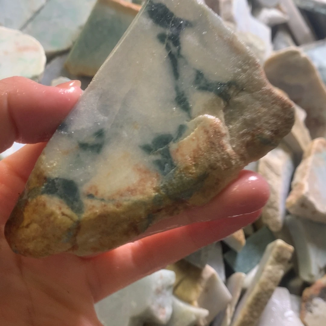 翡翠颈饰未镶嵌缅甸翡翠