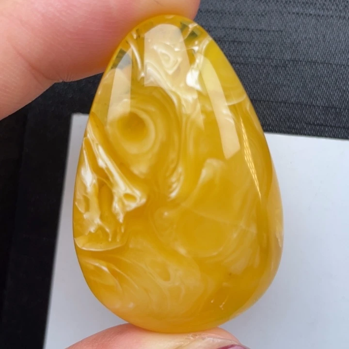 裸石蜜蜡未镶嵌蜜蜡