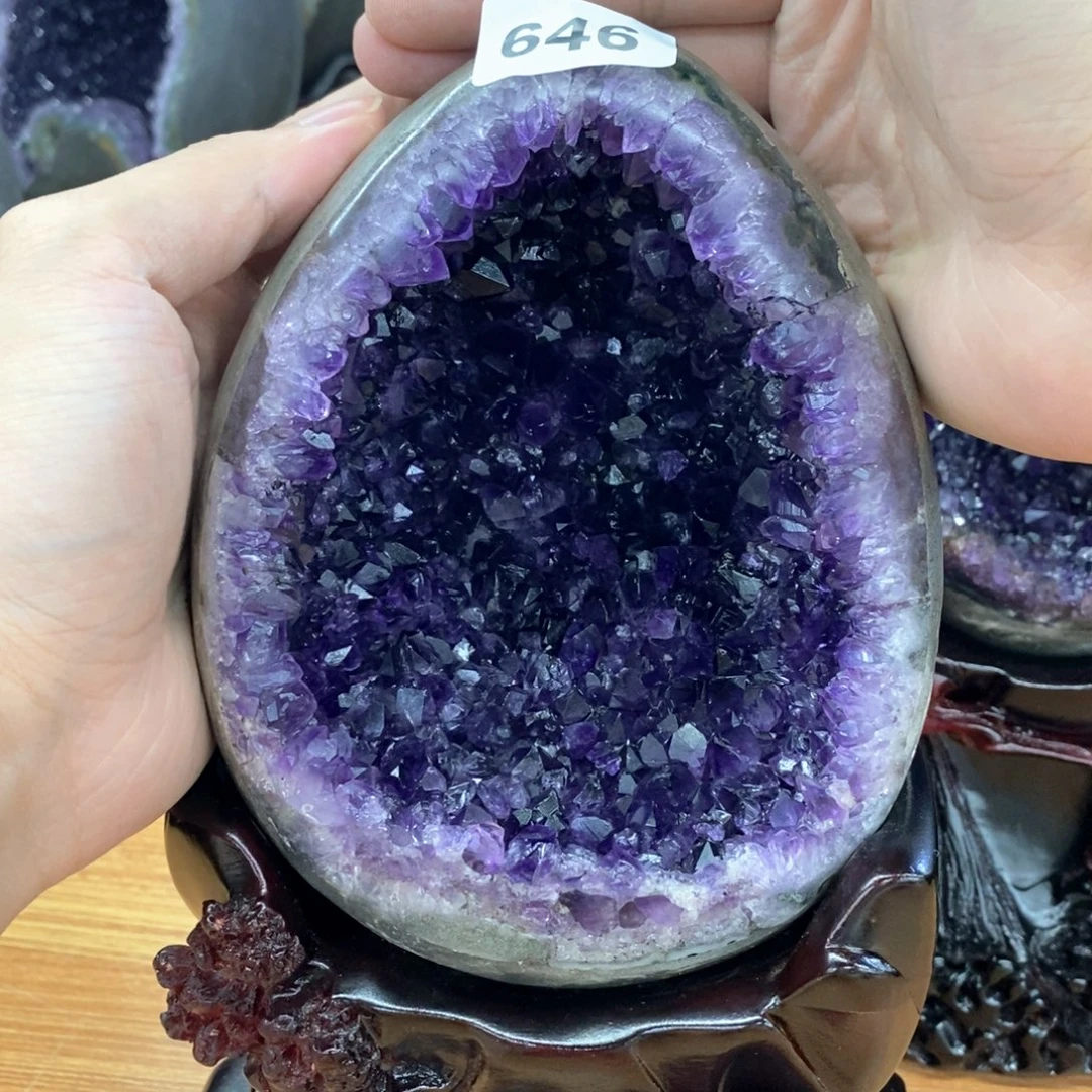 增***塔未镶嵌水晶大型摆件（非配饰）