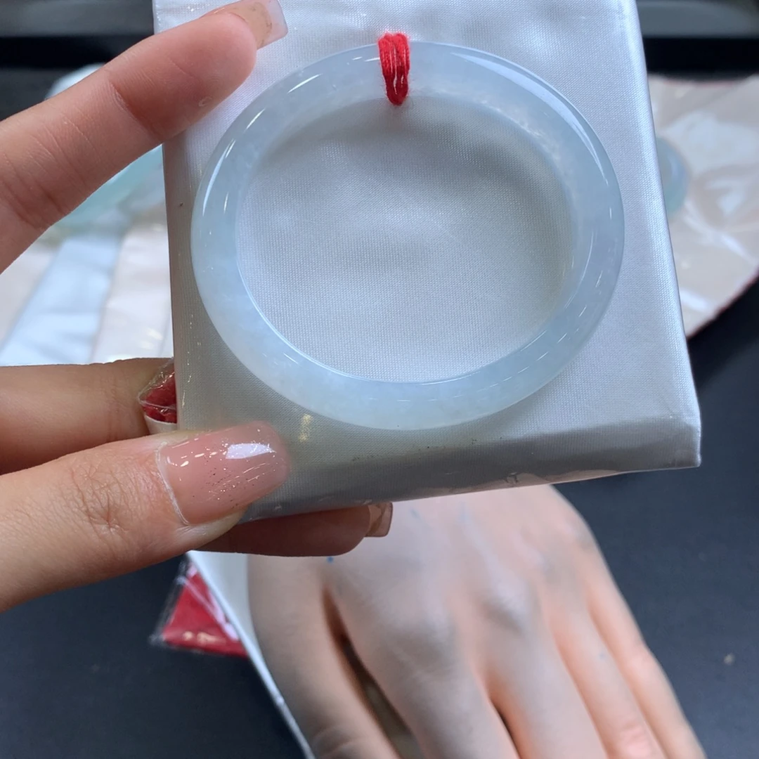 翡翠未镶嵌手镯54贵妃强推