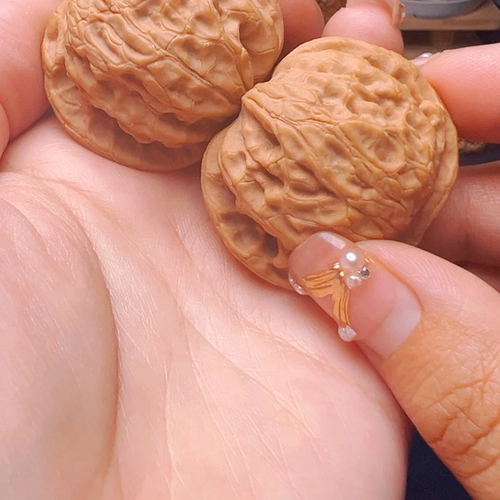 文玩核桃吊坠乾隆磨盘40.5