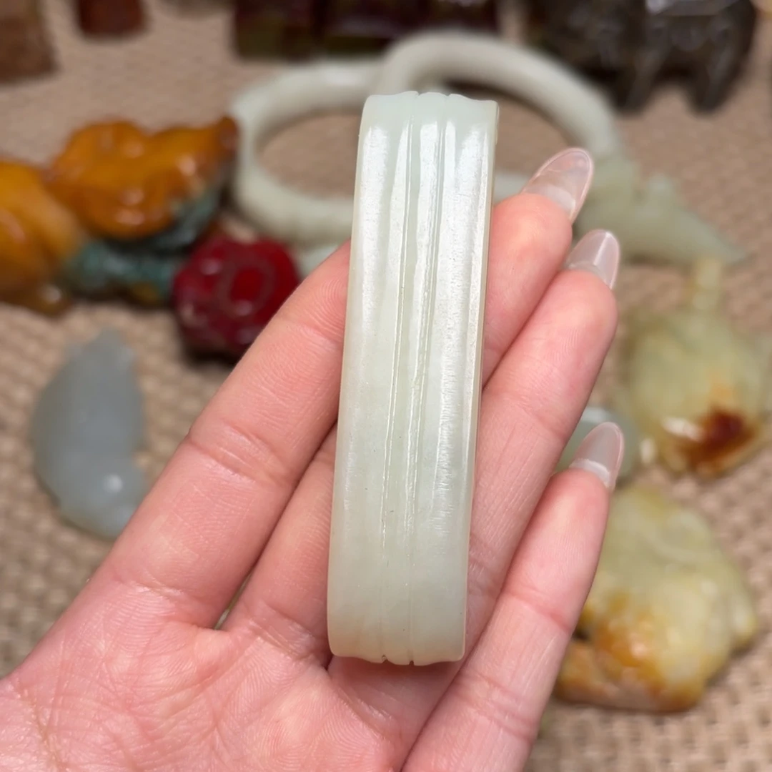 白玉菩提吊坠白玉菩提——白玉菩提