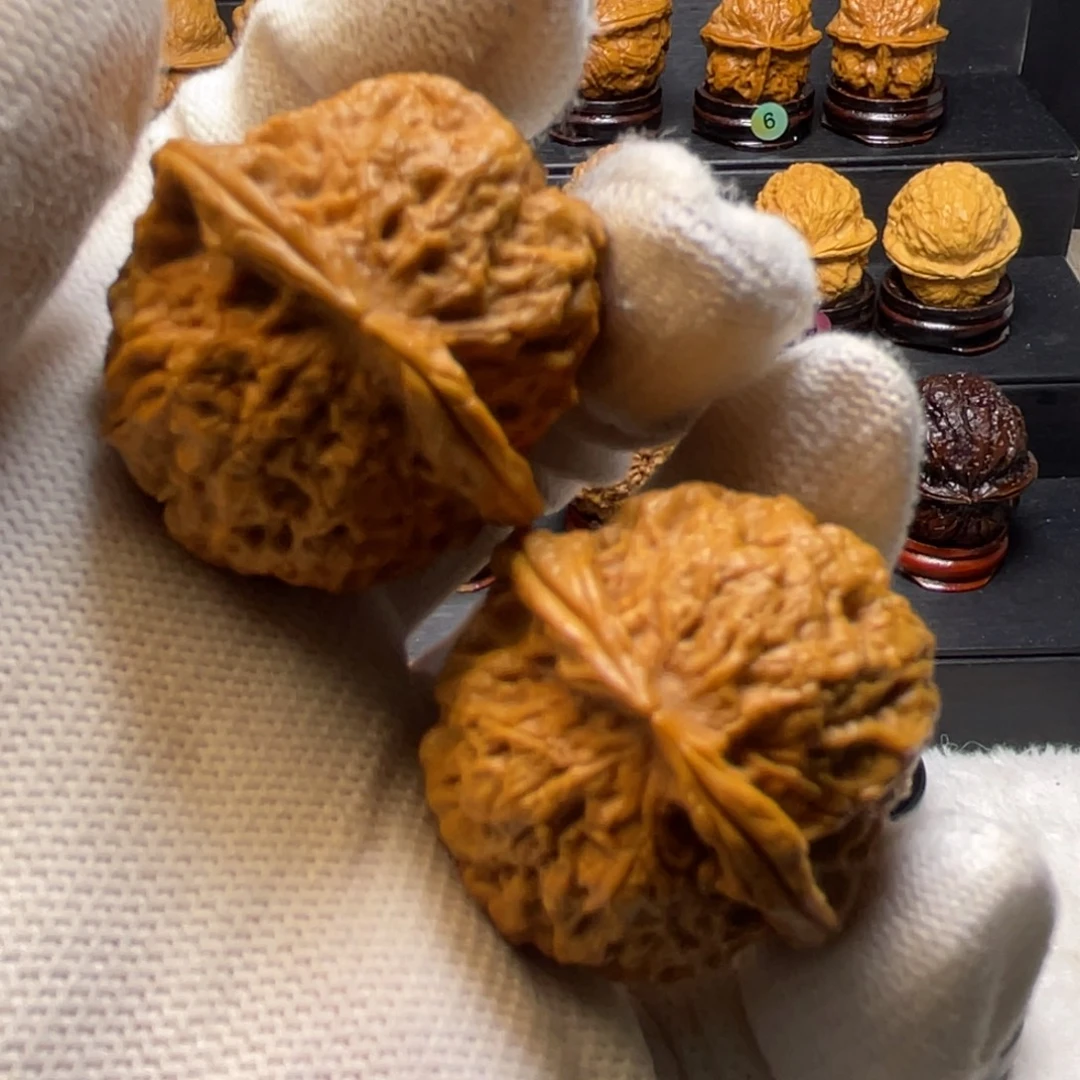 文玩核桃把件Y12蚂蚁纹金蟾37尺