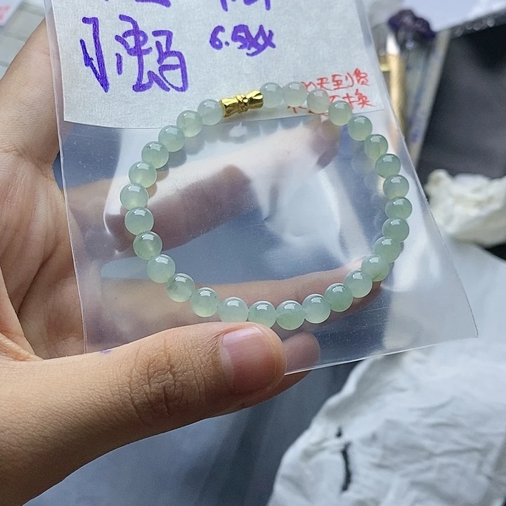 未镶嵌定制翡翠小*蚁