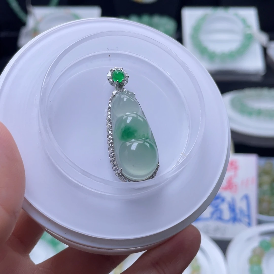 石英质玉（非洲翠）银S925镶嵌手串