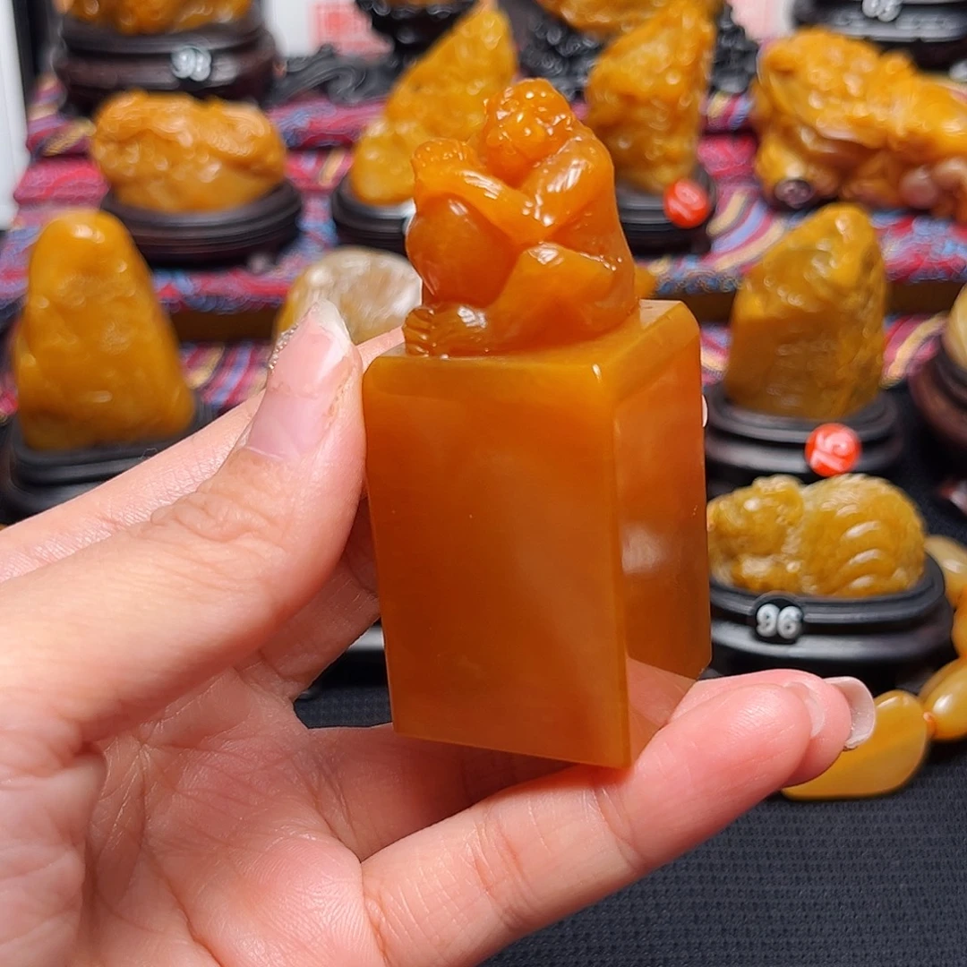 跃***宸田黄石石雕石雕石雕