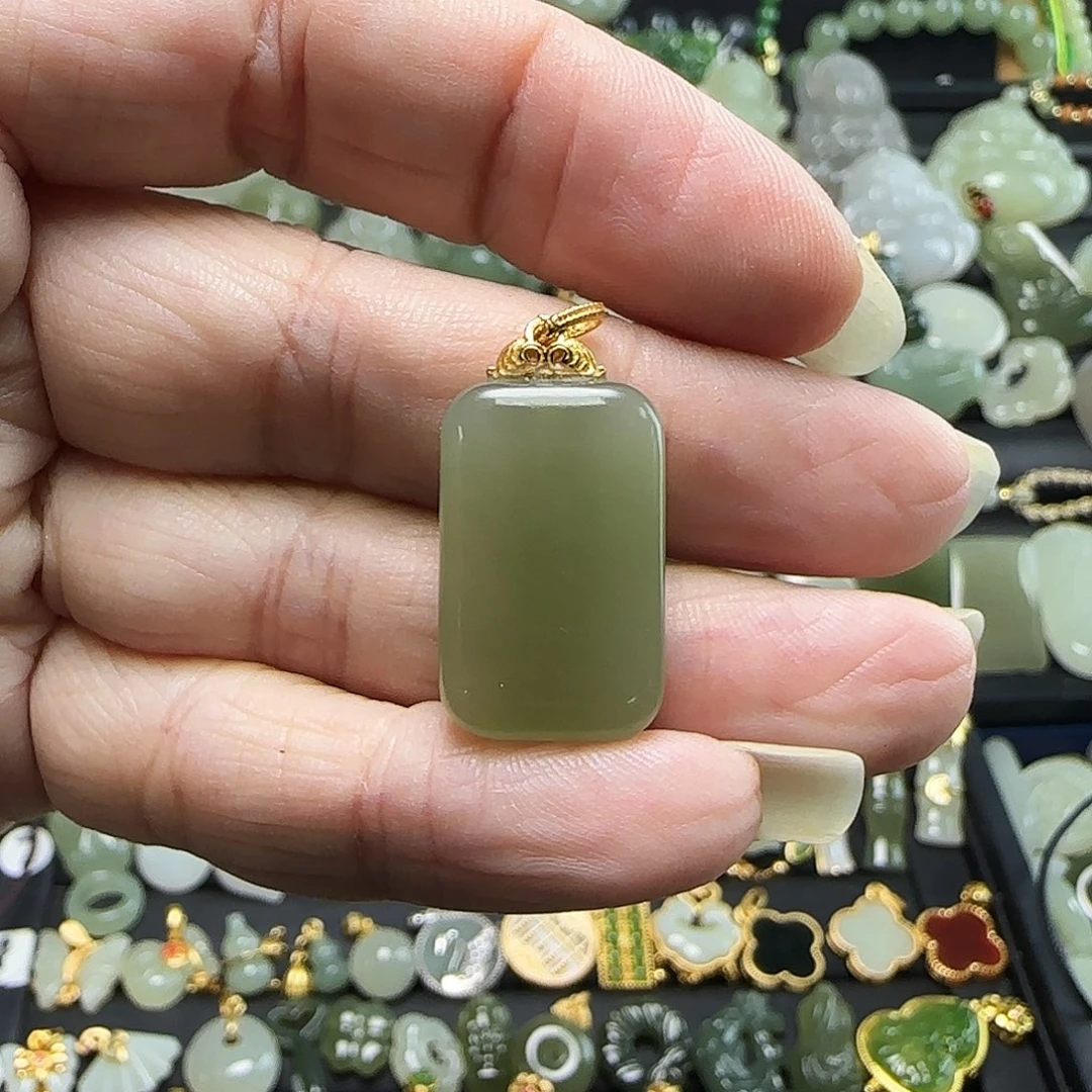 吊坠(不含链)银S925镶嵌和田玉一**花