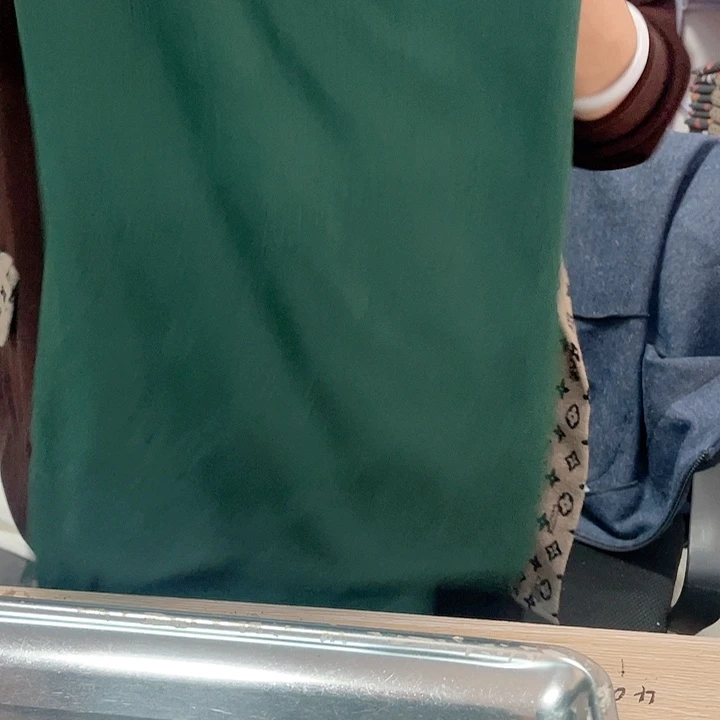 墨绿色蚕丝奥羊绒1米533