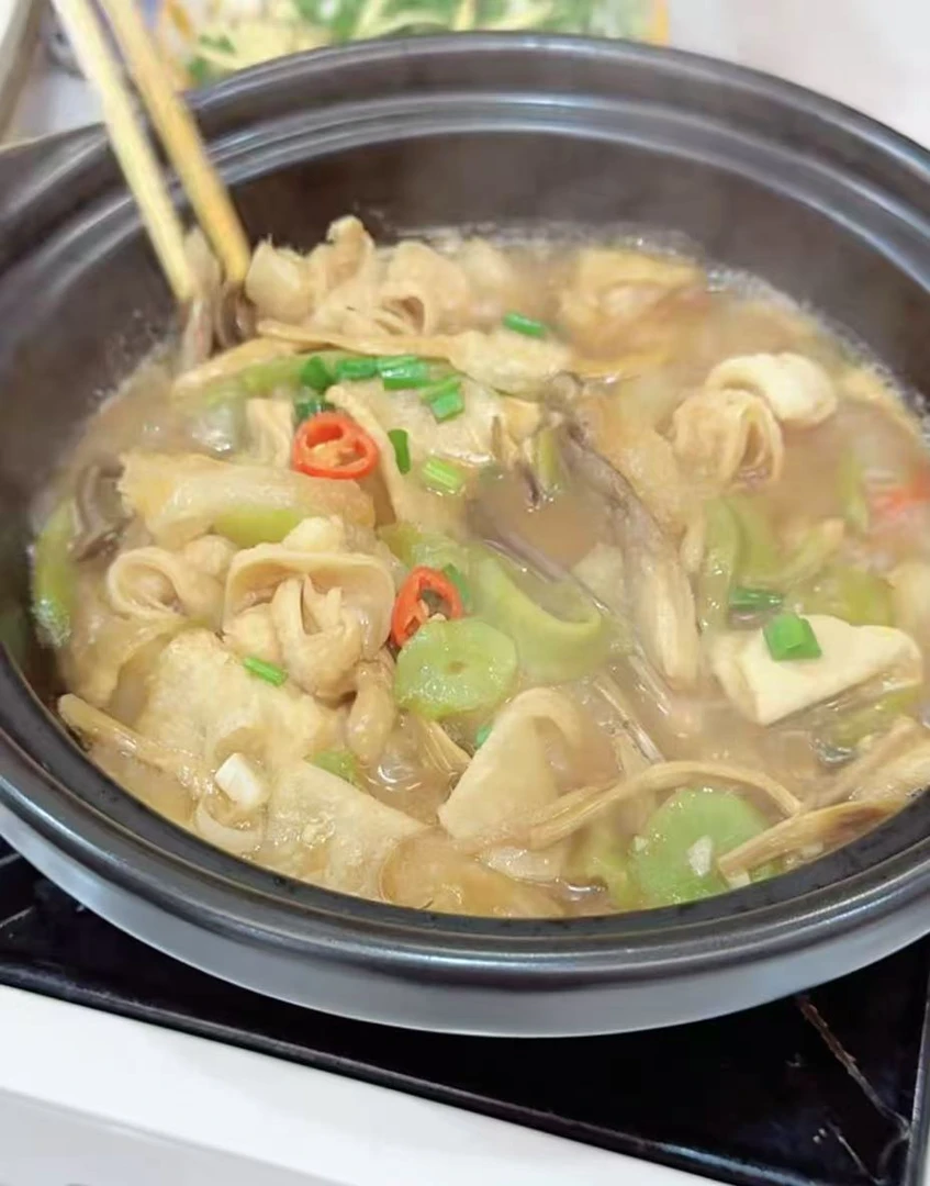 闽南海陆三珍会炒三鲜500g*4包  （鱼肚、猪筋、花胶）