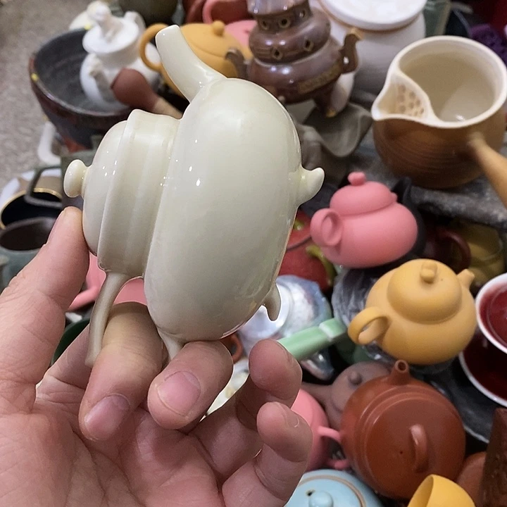 陶瓷艺术品及陶瓷制品