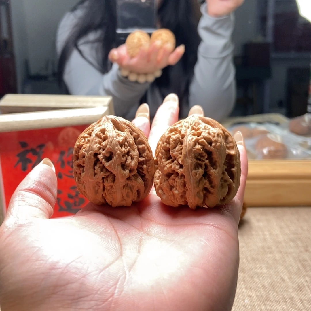 文玩核桃吊坠粗筋40
