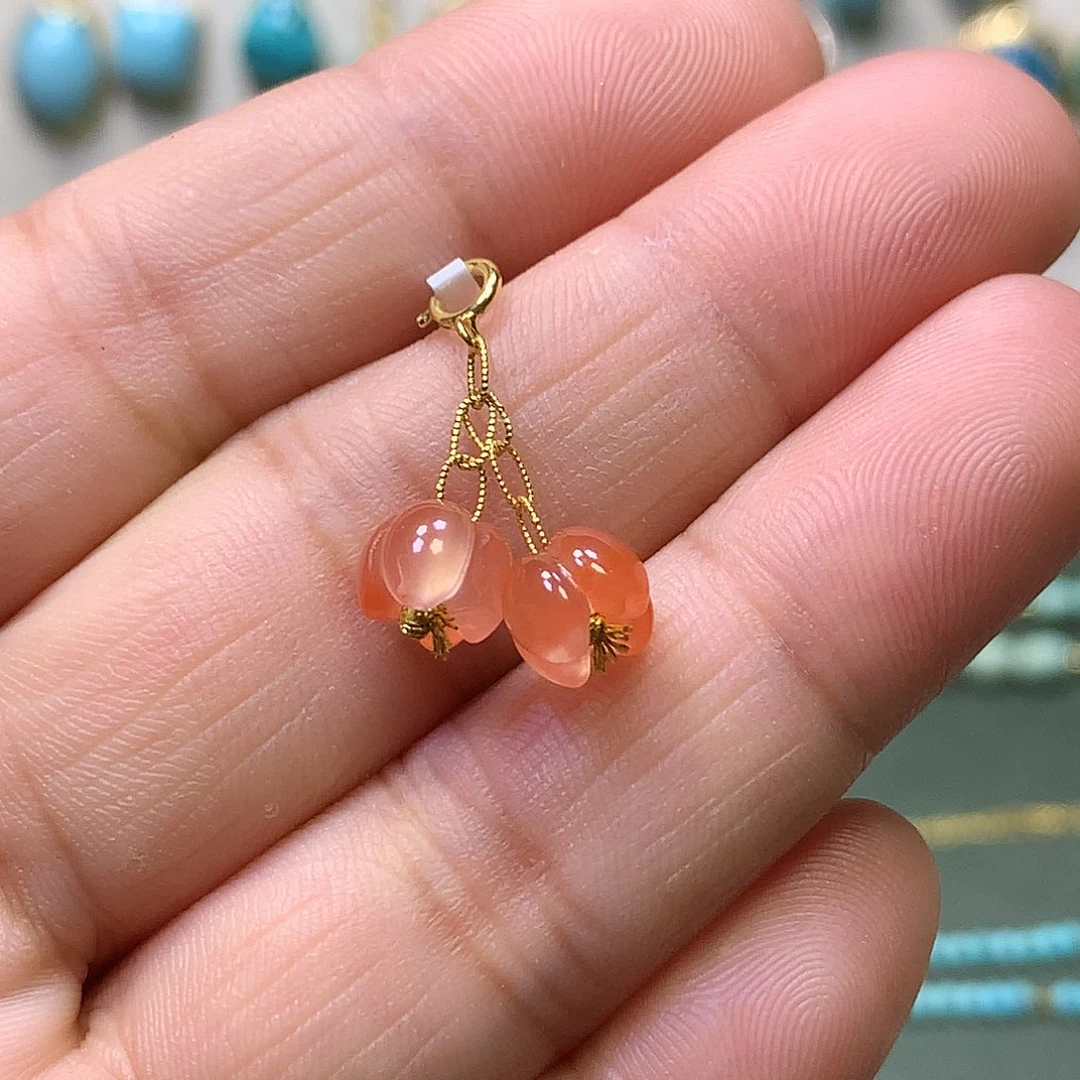 南红玛瑙挂件18K金镶嵌