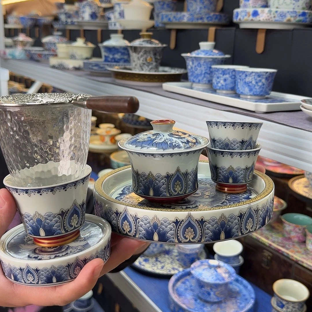 我们的目标是成为一个优秀的人