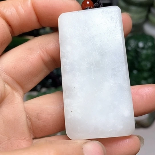 未镶嵌和田玉（糖玉）珠宝半成品